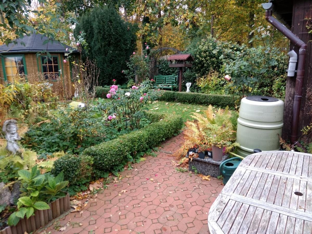 Ruhige, Gemuetliche 1-Zimmer Gartenwohnung Fuer 2 Erwachsene Любек Екстериор снимка