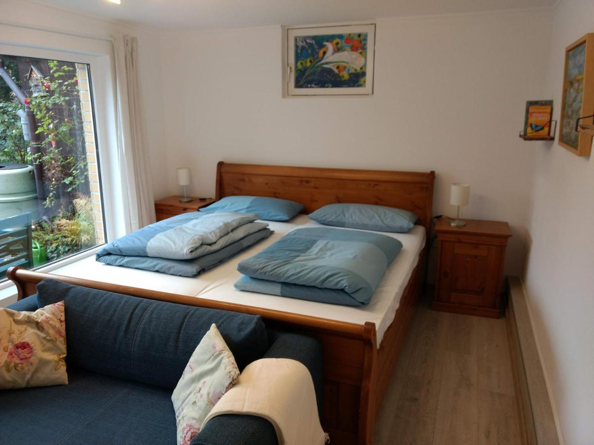 Ruhige, Gemuetliche 1-Zimmer Gartenwohnung Fuer 2 Erwachsene Любек Екстериор снимка