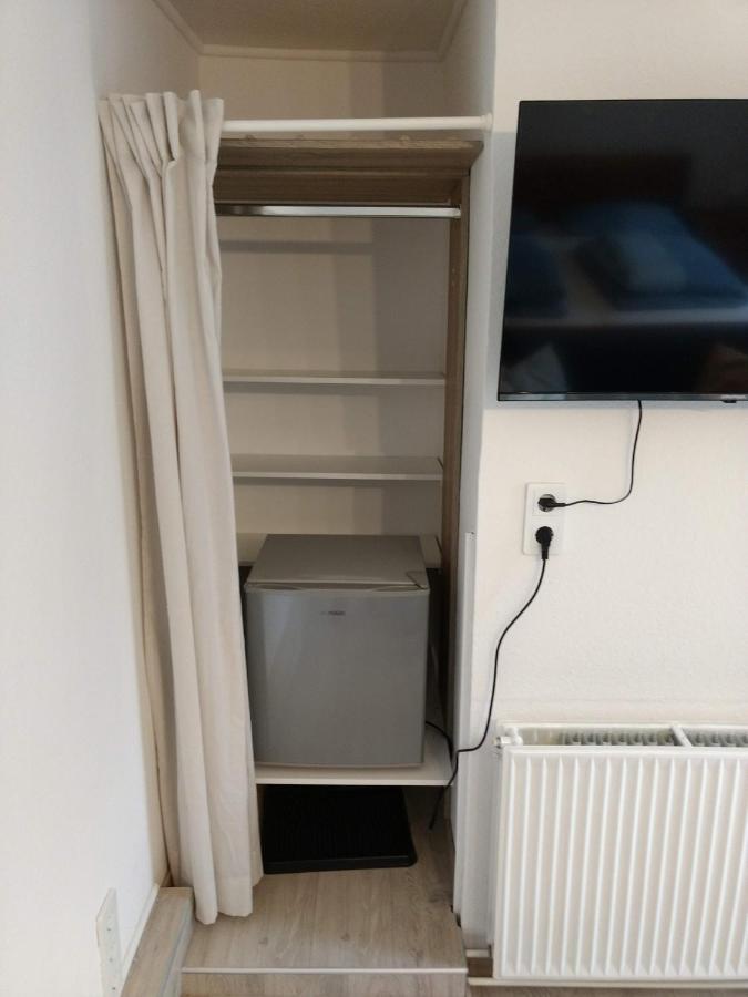 Ruhige, Gemuetliche 1-Zimmer Gartenwohnung Fuer 2 Erwachsene Любек Екстериор снимка